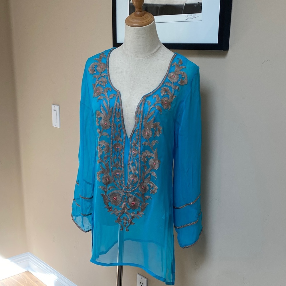 Chic Turquoise Embroidered Women's Tunic